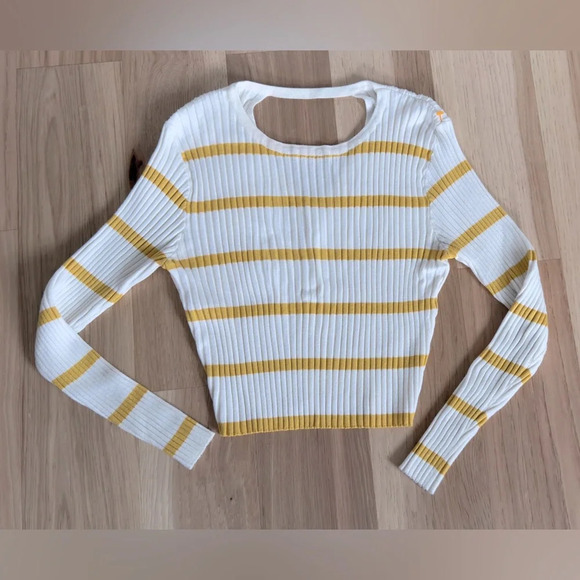 Lost + Wonder Sz XS ribbed crop lightweight sweater with cutout on back striped - Picture 1 of 13